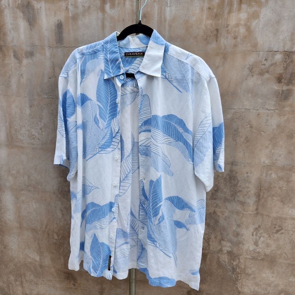 Cubavera blue and white banana leaf print linen blend short sleeve shirt